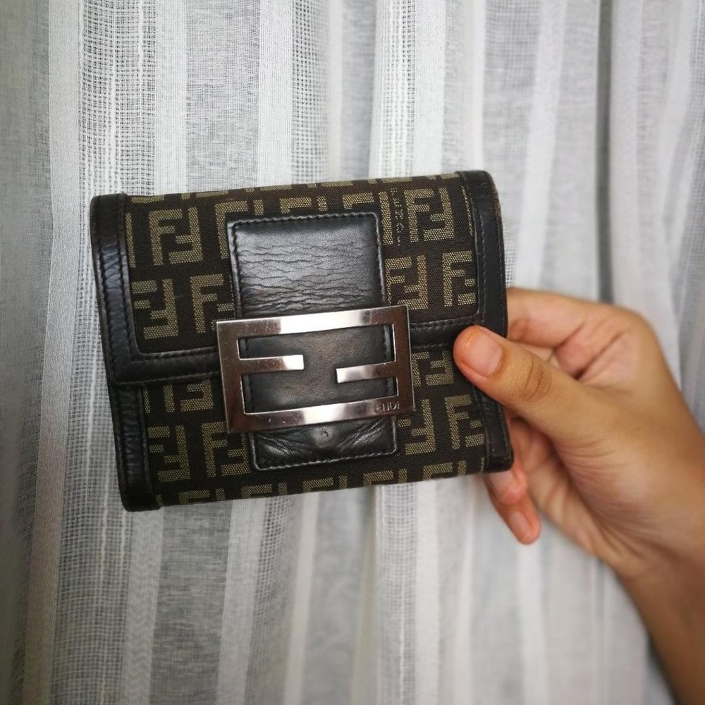 Authentic Fendi Wallet Zucchino